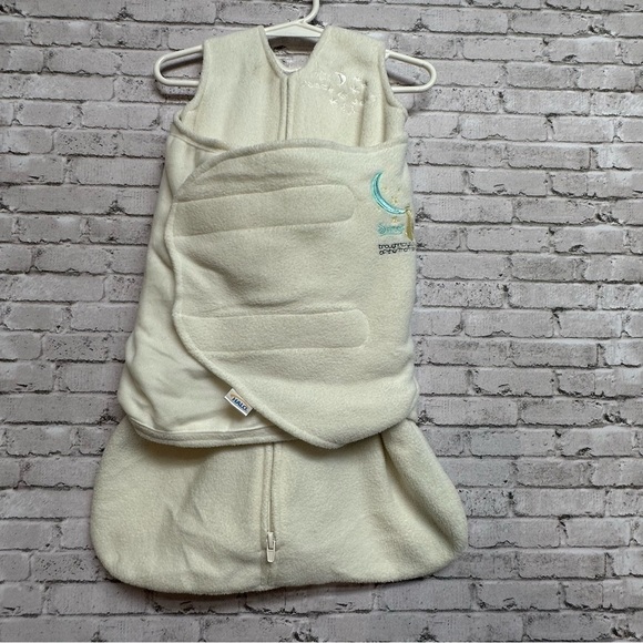 Halo SleepSack Swaddle Newborn Embordered "Sweet Dreams" Cream Up to 3 Months - Picture 1 of 15